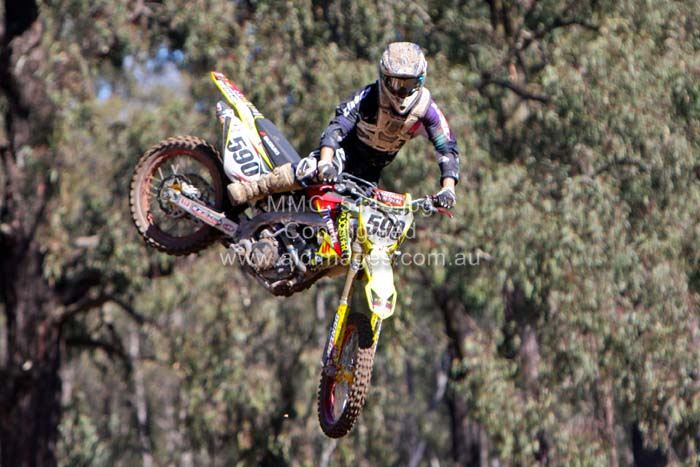 678x444 pixels (69K)